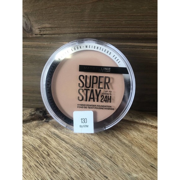 Maybelline Super Stay up to 24HR Hybrid Powder-Foundation Matte Finish, 130 - Picture 1 of 4